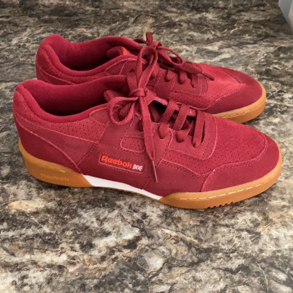 Reebok Classic shoes size 5 - Picture 3 of 9